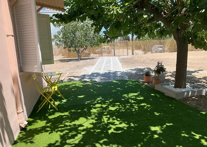 דירה Yiayia Katina's House Corinth